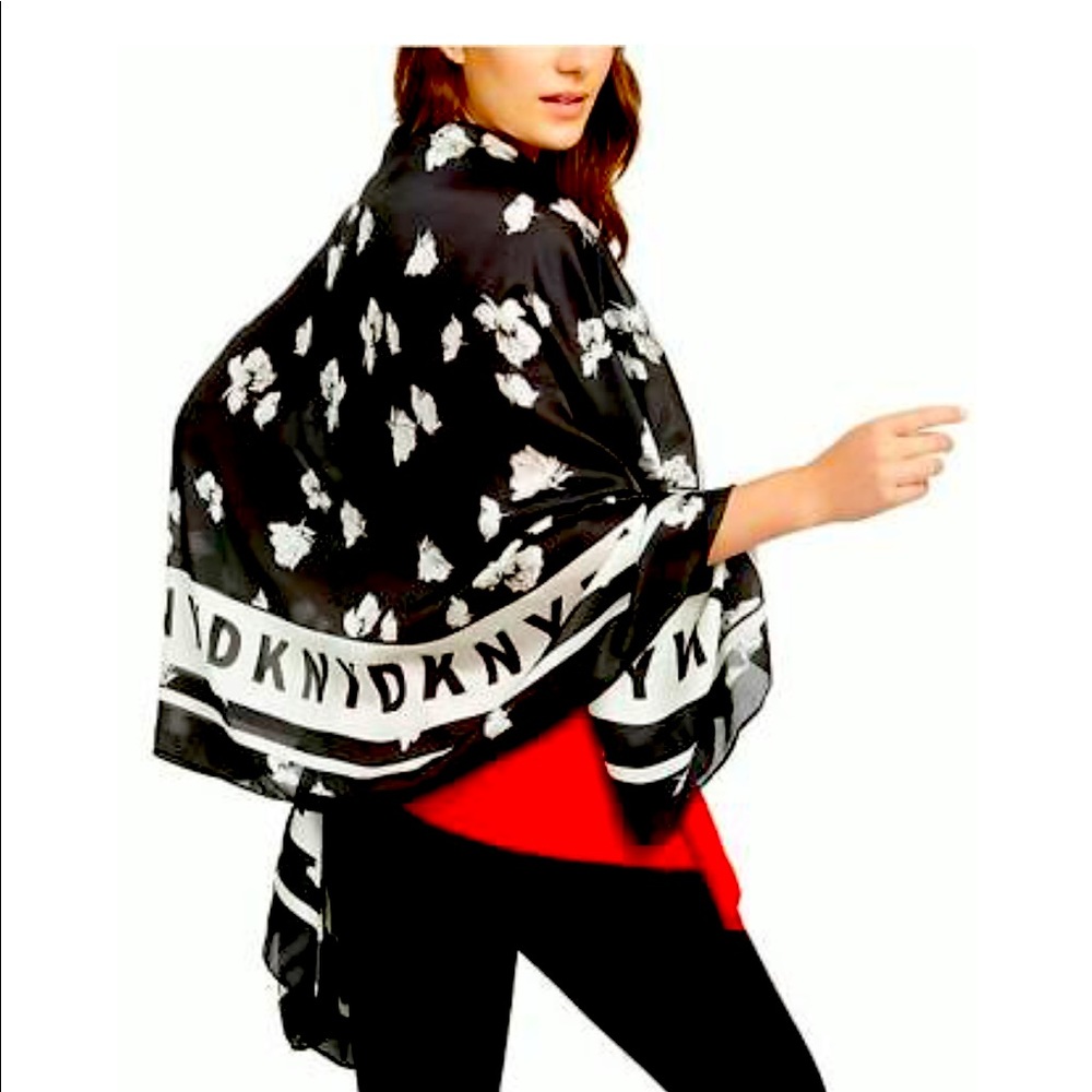NWT-DKNY-Black/White Floral Print LOGO Scarf/Wrap